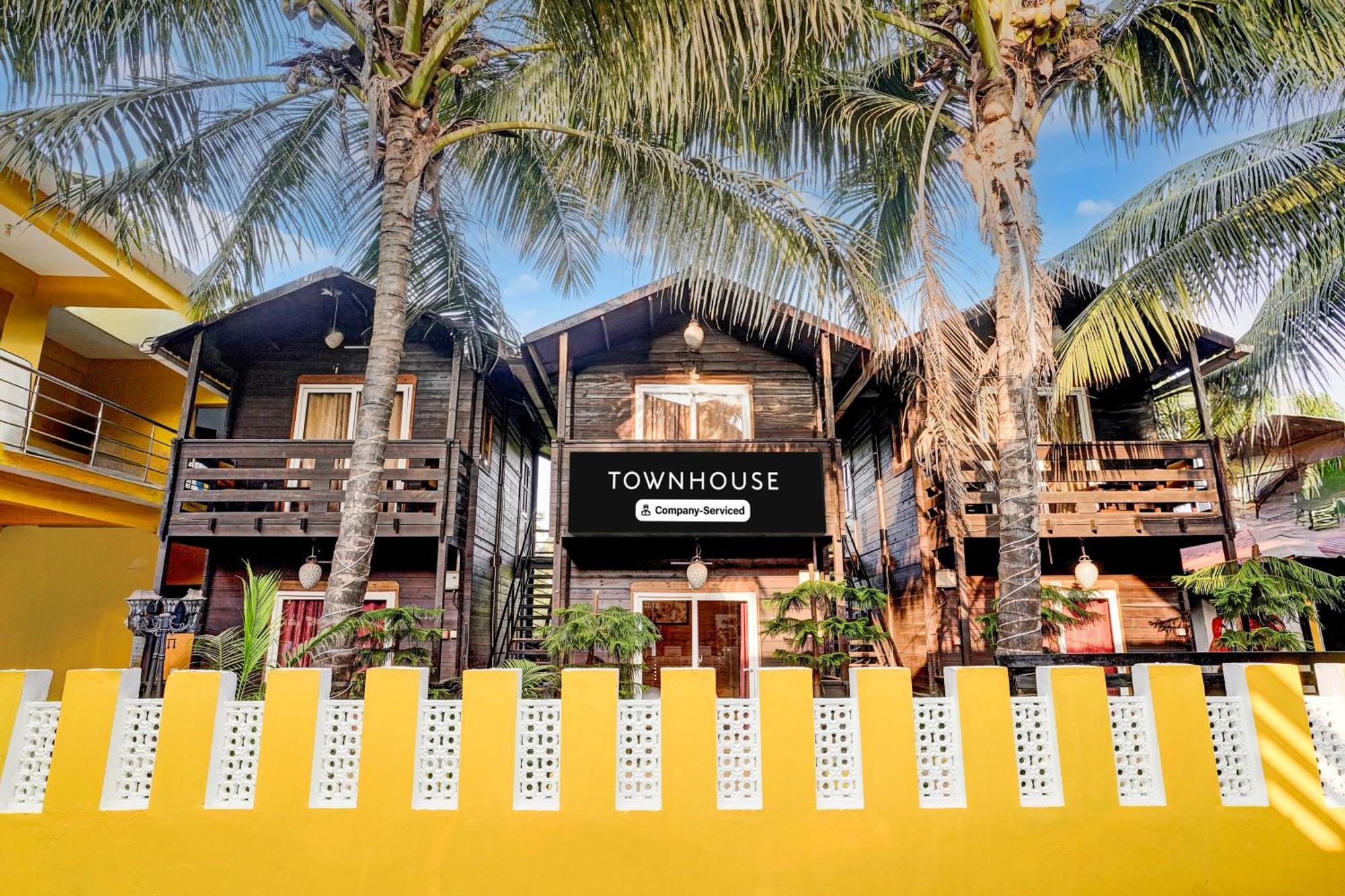 Super Townhouse Morjim Hotel Luaran gambar