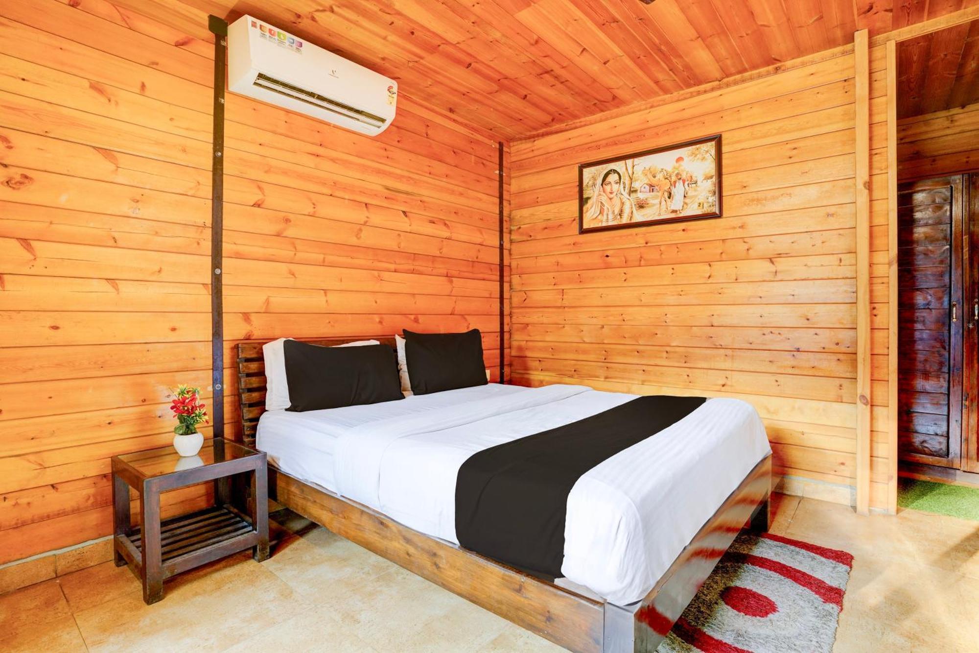 Super Townhouse Morjim Hotel Luaran gambar