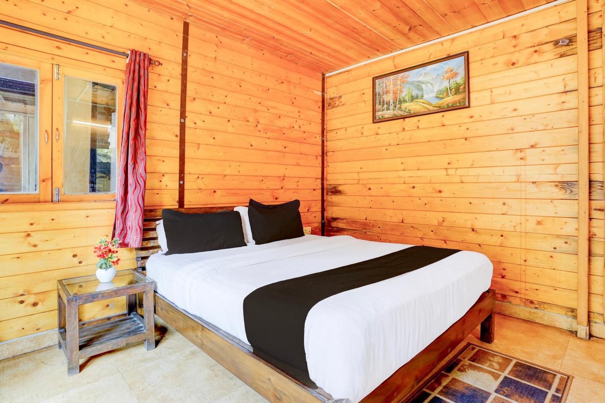 Super Townhouse Morjim Hotel Luaran gambar