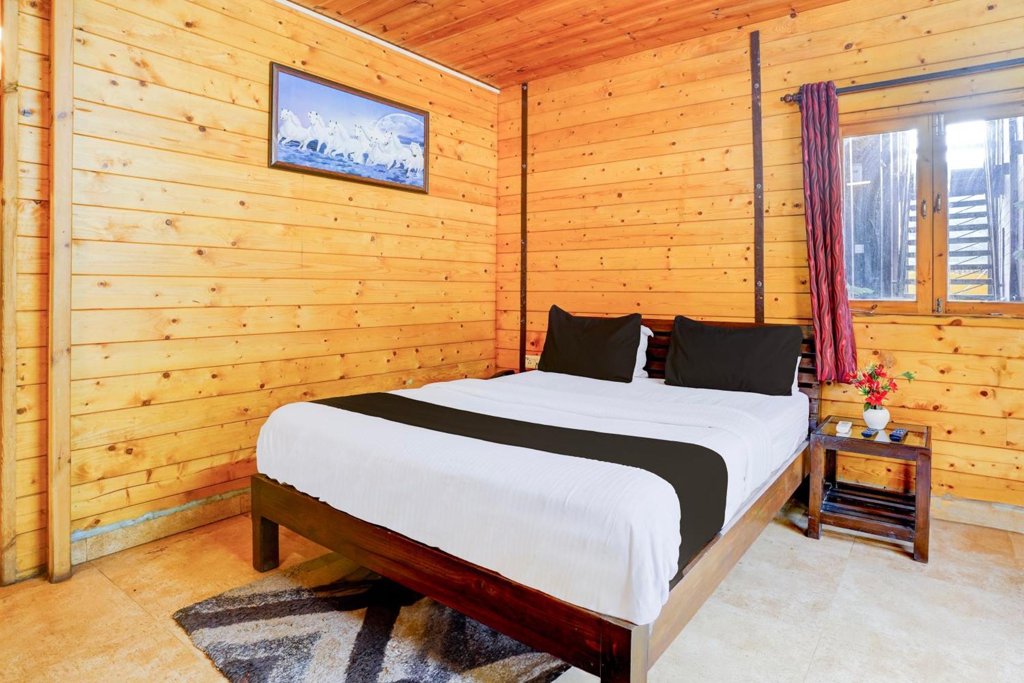 Super Townhouse Morjim Hotel Luaran gambar