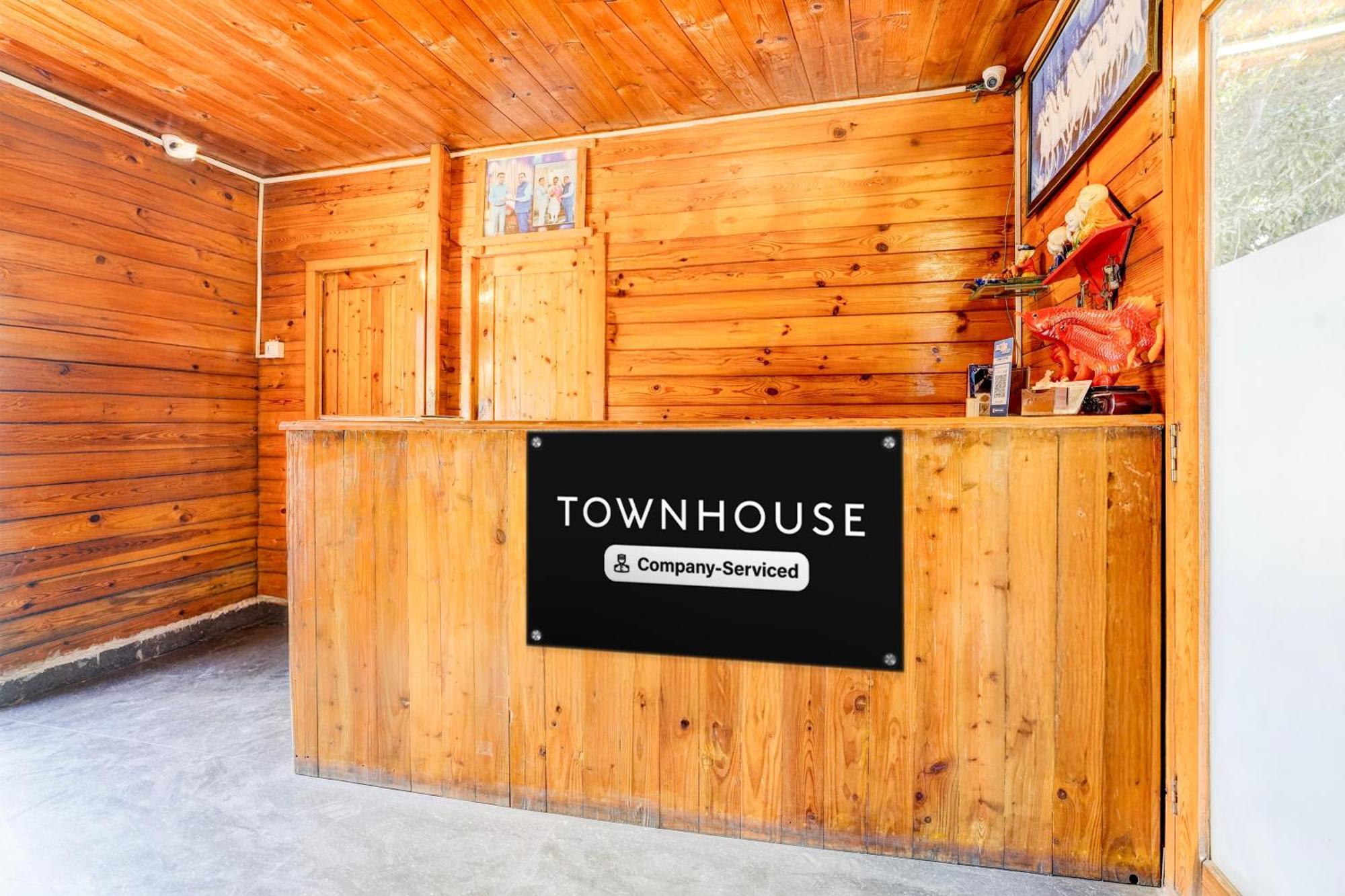 Super Townhouse Morjim Hotel Luaran gambar