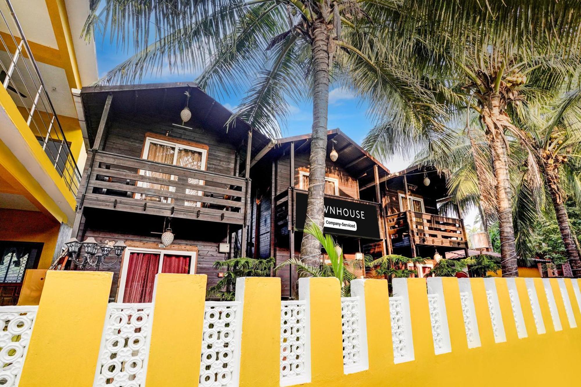 Super Townhouse Morjim Hotel Luaran gambar