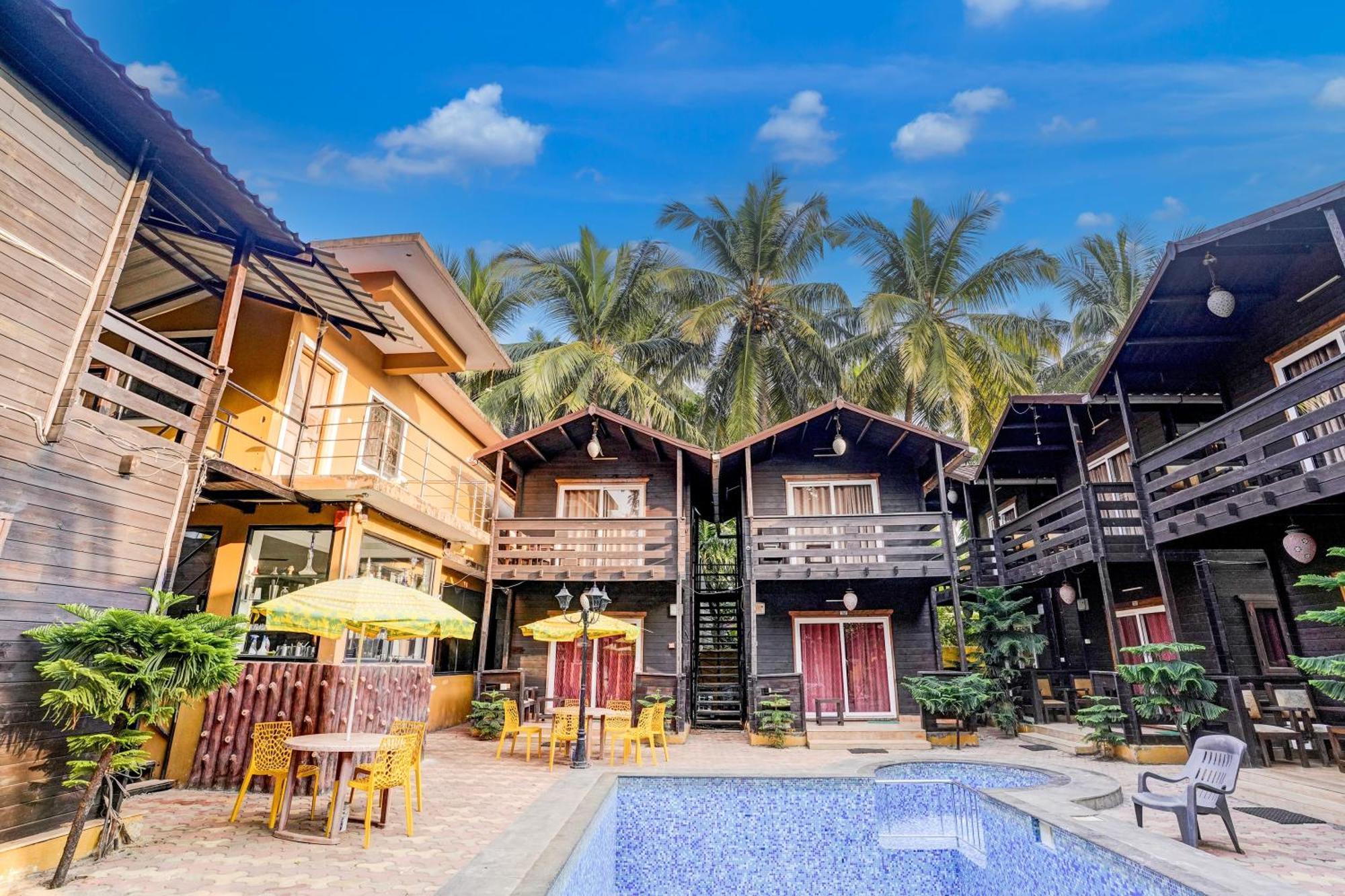 Super Townhouse Morjim Hotel Luaran gambar